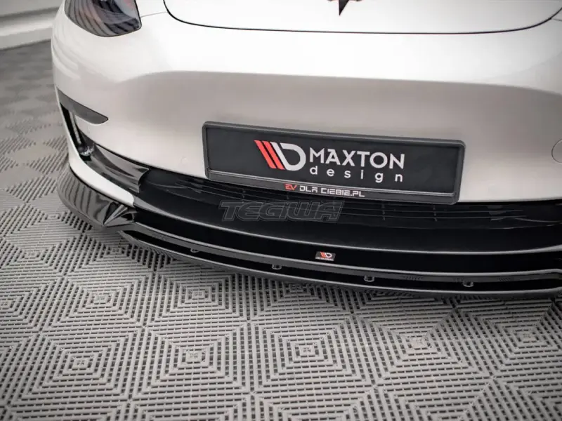 Maxton Design Front Splitter V.3 Tesla Model 3 2017- - Image 4