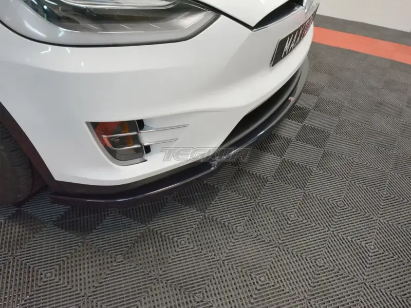 Maxton Design Front Splitter V.1 Tesla Model X 2015- - Image 3