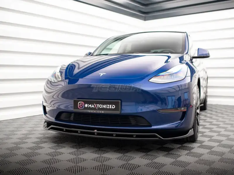 Maxton Design Front Splitter V.2 Tesla Model Y - Image 2