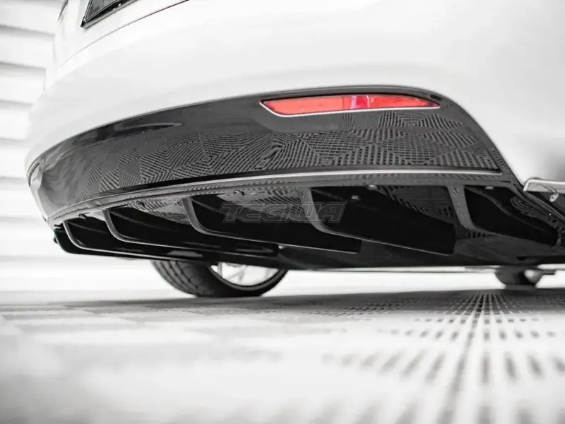 Maxton Design Rear Valance Tesla Model S Facelift 2016- - Image 6