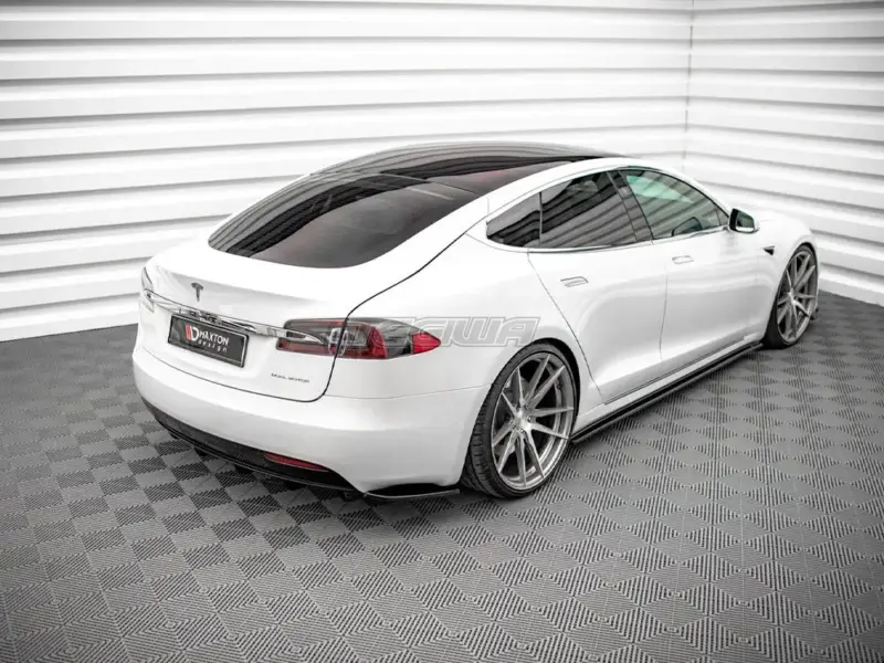 Maxton Design Side Skirts Diffusers Tesla Model S Facelift 2016- - Image 2