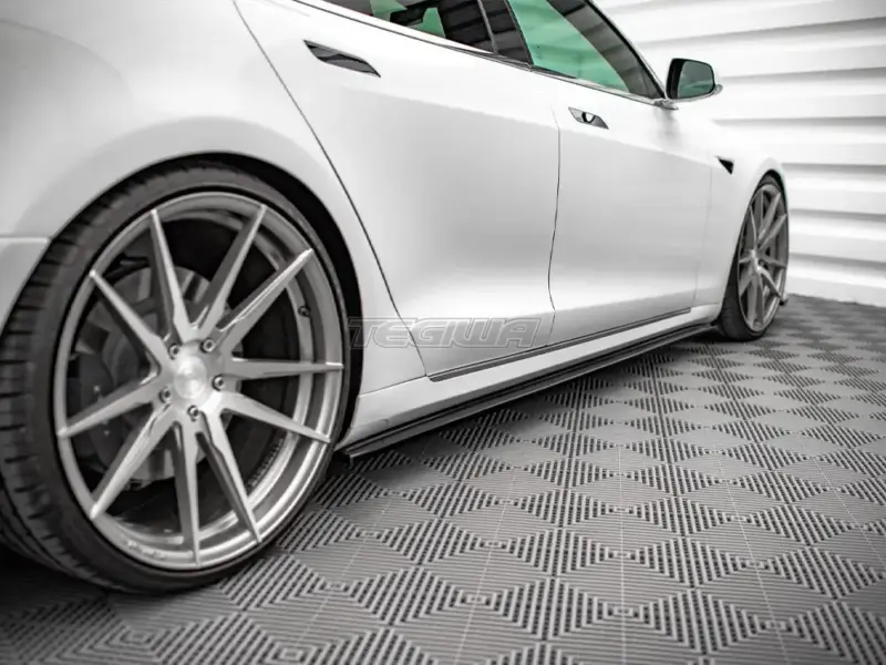Maxton Design Side Skirts Diffusers Tesla Model S Facelift 2016- - Image 3